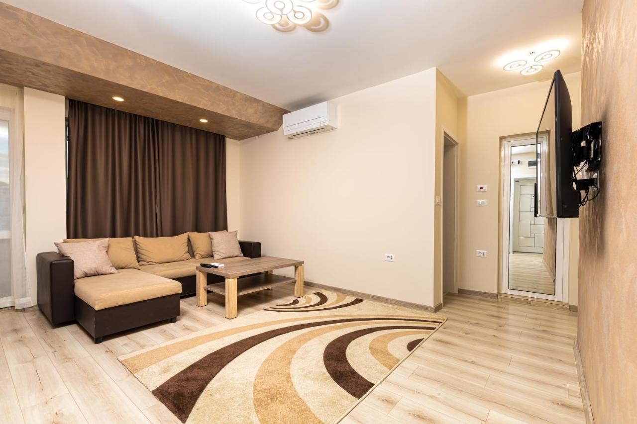 Sunny 1Bd Apartment In Old Town By Flat Mаnager 普罗夫迪夫 外观 照片